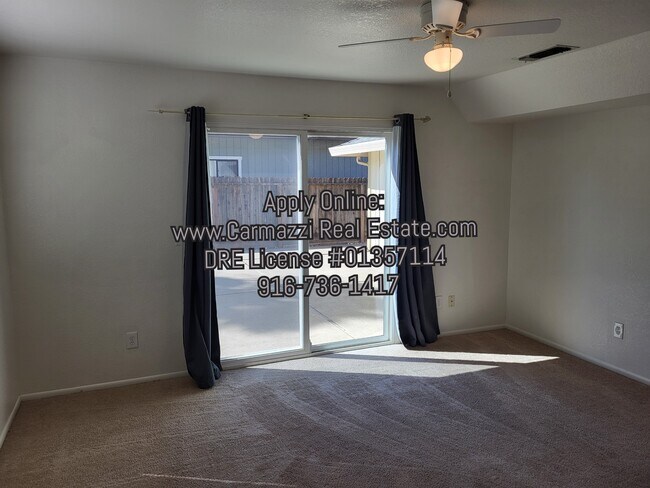 Building Photo - 9244 Mapleview Way