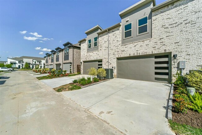 Building Photo - 16507 Texas Hill Country Rd