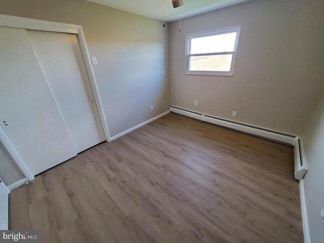 Building Photo - 203 Krick Ln