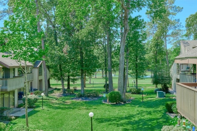 Building Photo - 12900 Walden Rd
