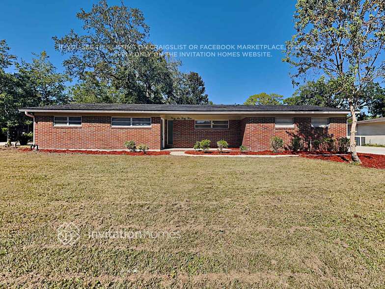 Primary Photo - 4633 Waverly Ln