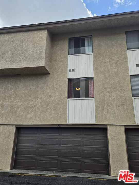 Building Photo - 21605 Villa Pacifica Cir