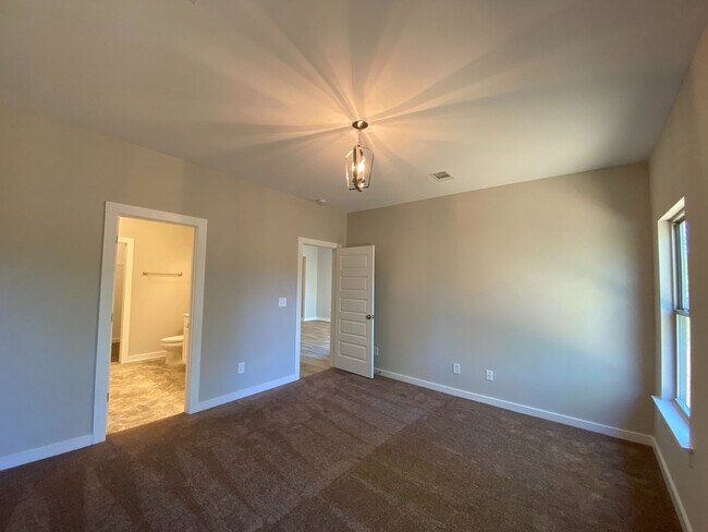 Building Photo - Home for Rent in Brookwood, AL! COMING SOO...