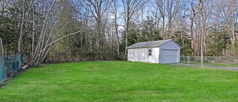 Building Photo - 300 Hurley Ave