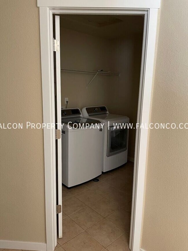 Building Photo - 2495 Reed Grass Way