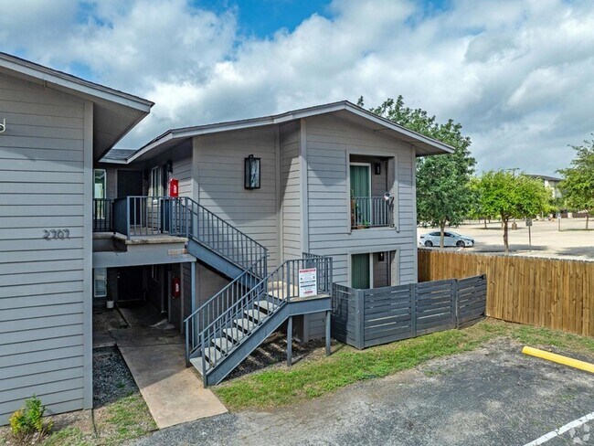 Building Photo - 2707 Windswept Cove