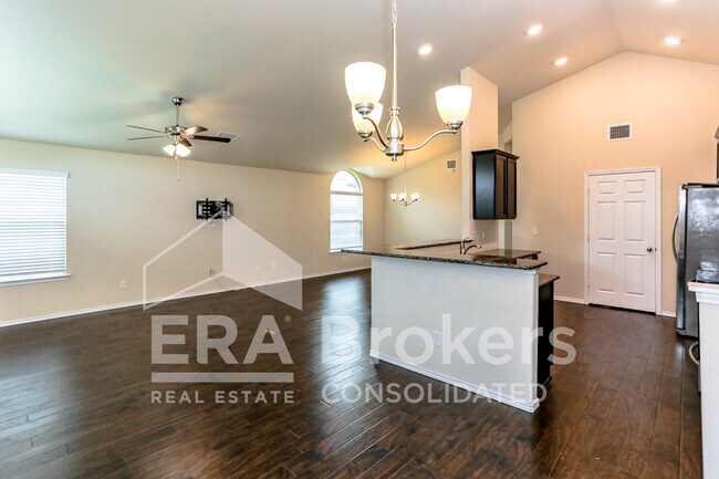 Building Photo - 1307 Stonewall Ridge