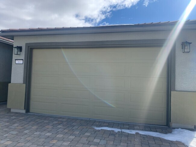 Building Photo - 7600 Arya Ct