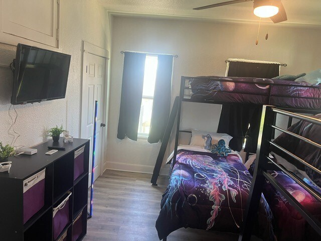 Building Photo - 5627 Avenue R