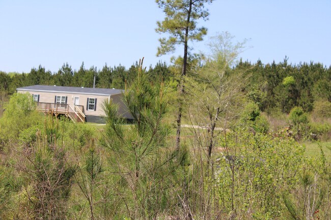 Building Photo - 818 W Grantville Rd