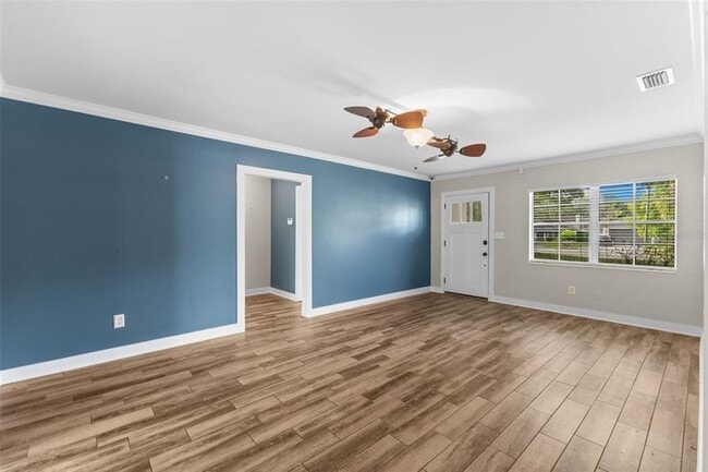Building Photo - 4009 W San Rafael St