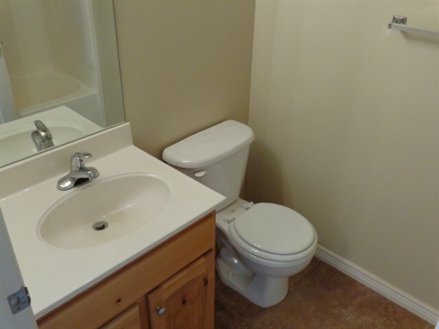 Building Photo - 379 S 410 W