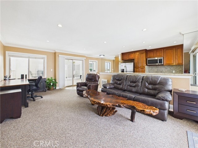 Building Photo - 711 CA-1