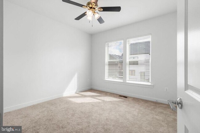 Building Photo - 314 Hazel Alder Ln