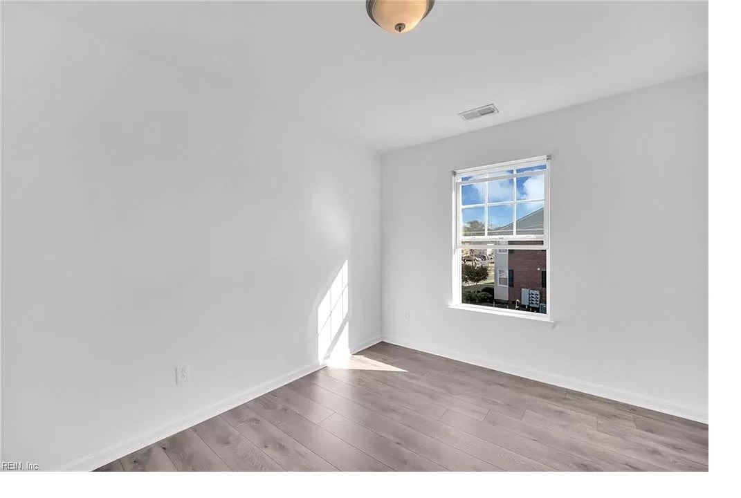 Building Photo - 7610 Restmere Rd
