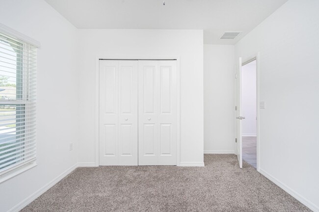 Building Photo - Welcome Home to the Preserve off LPGA