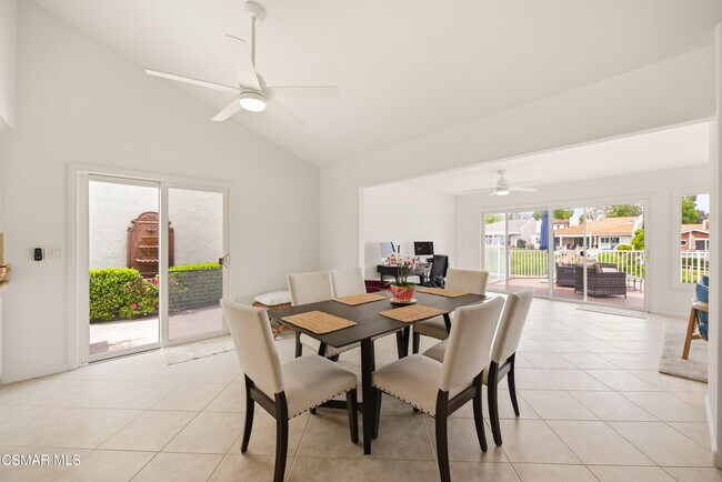 Building Photo - 2379 Leeward Cir