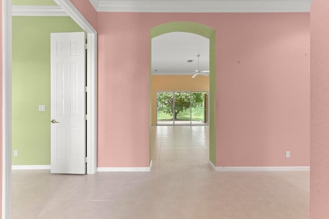 Building Photo - 2464 Sailfish Cove Dr