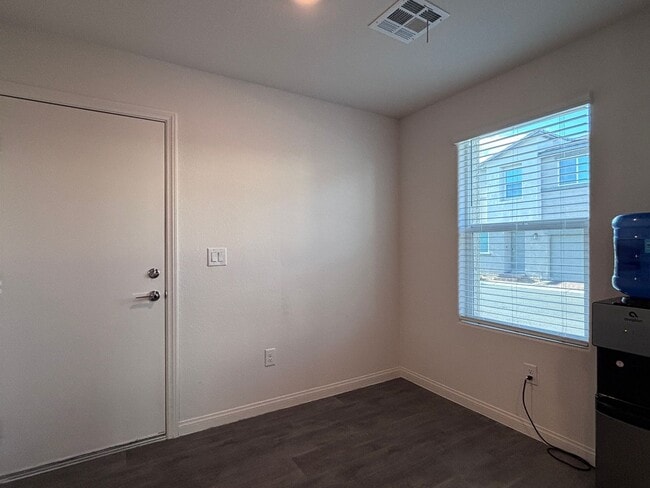 Building Photo - Modern 2024 Townhome in Gated Community with Resort-Style Amenities