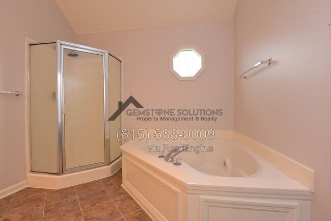Building Photo - 125 Golden Meadow Ln