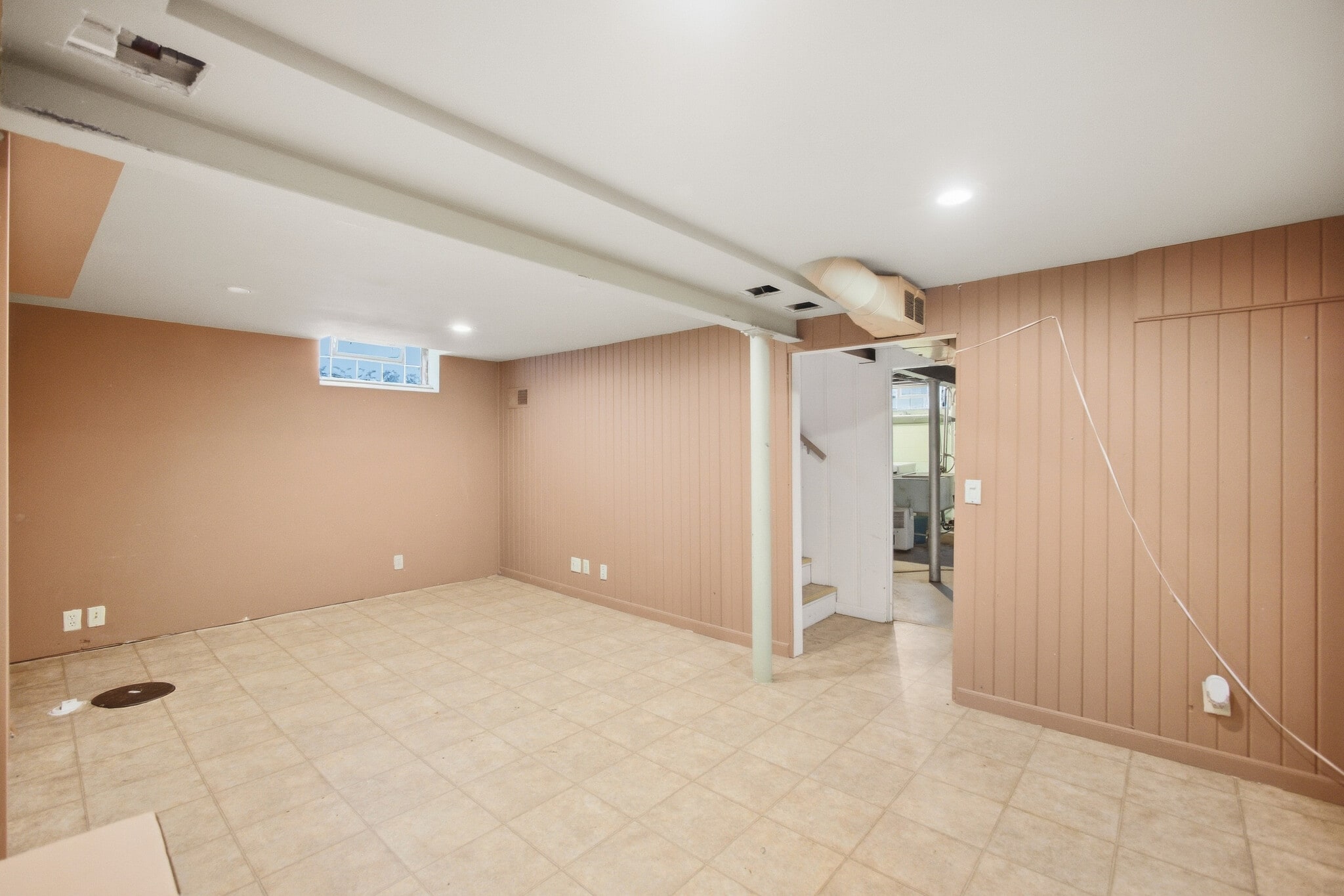 Building Photo - 343 N 62nd St