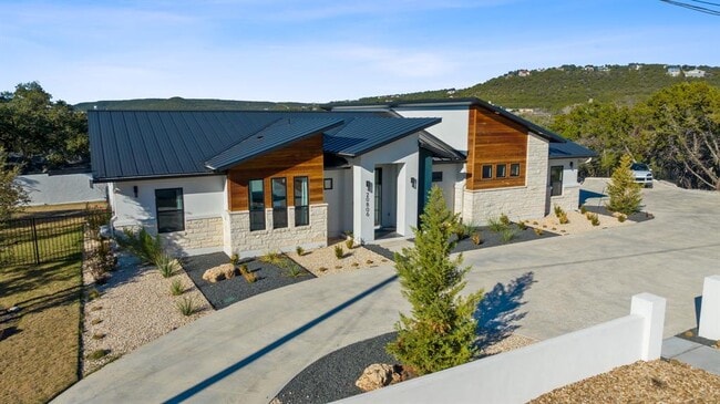 Building Photo - 20806 Northland Cir
