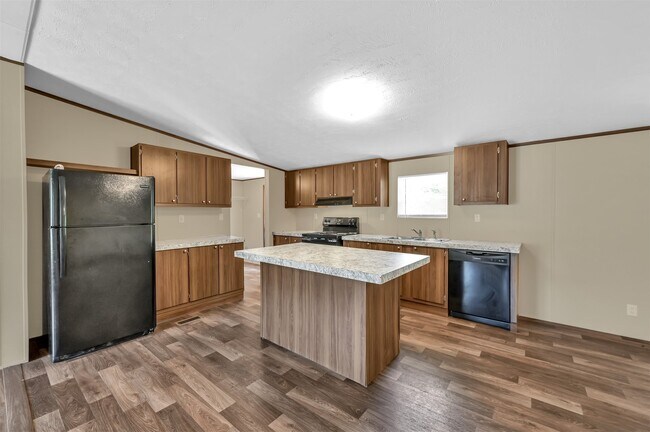 Building Photo - 26768 Dobbin-Huffsmith Rd