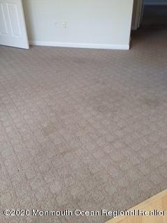 Building Photo - 70 Broadway