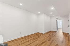 Building Photo - 716 W York St