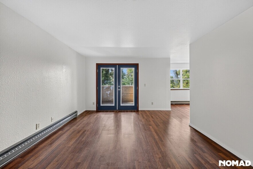 Building Photo - 2311 Kent Des Moines Rd