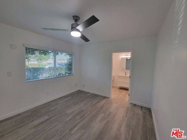 Building Photo - 825 Broadway St