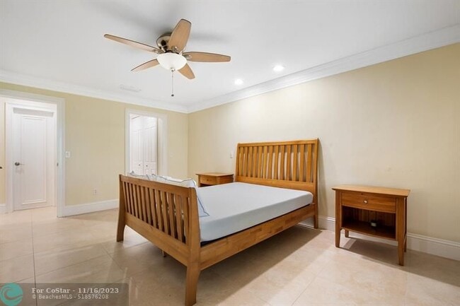 Building Photo - 2561 S Ocean Blvd