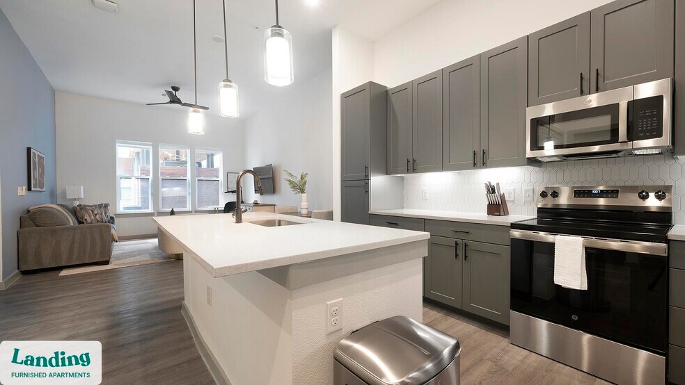 Building Photo - 3706 Goodwin Ave