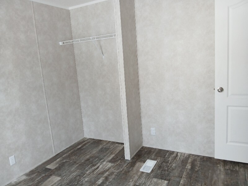 Building Photo - 108 Naples Dr