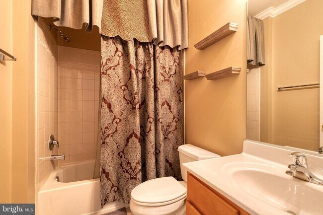 Building Photo - 3 bed 3 bath home in Havre de Grace