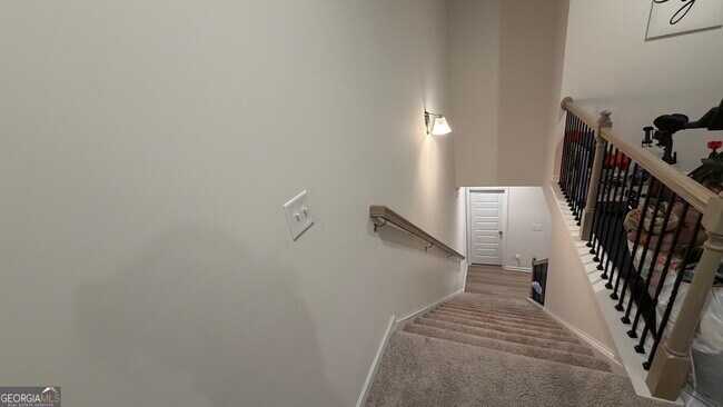 Building Photo - 3840 Pressley Ln