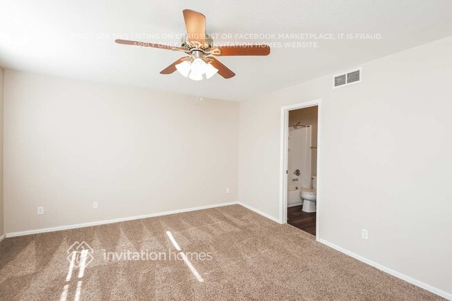Building Photo - 1325 Waxwing Ave