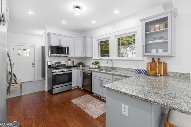 Building Photo - 987 Alloway Pl SE