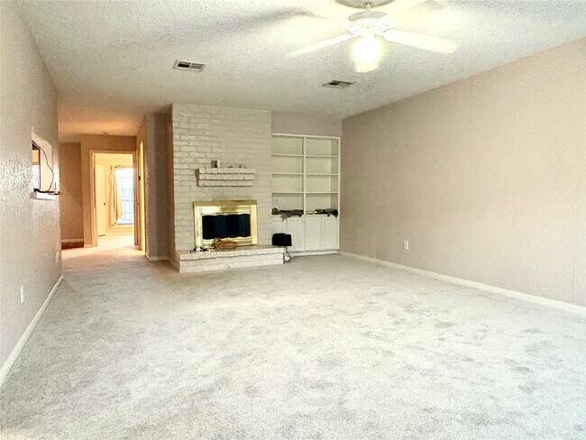 Building Photo - 14213 Lost Meadow Ln