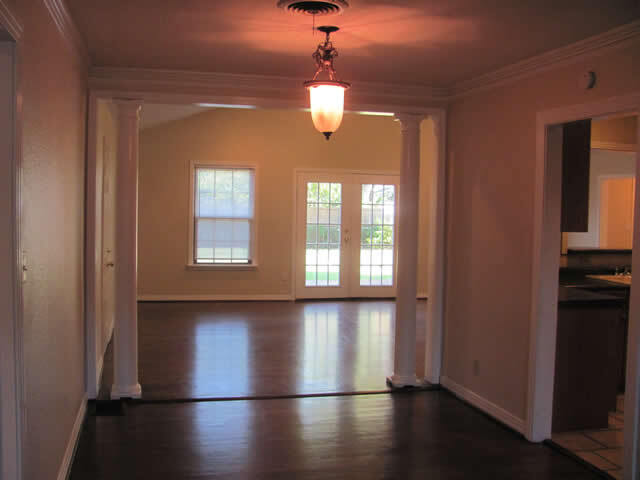 Building Photo - 3508 Corto Ave
