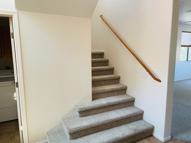 Building Photo - West Sedona Townhome
