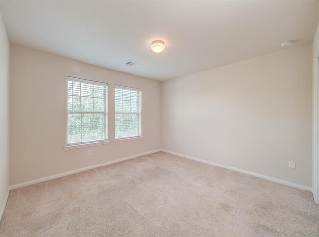 Building Photo - 20202 Stonebridge Terrace Dr