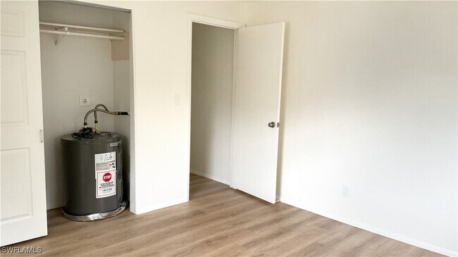 Building Photo - 757 95th Ave N