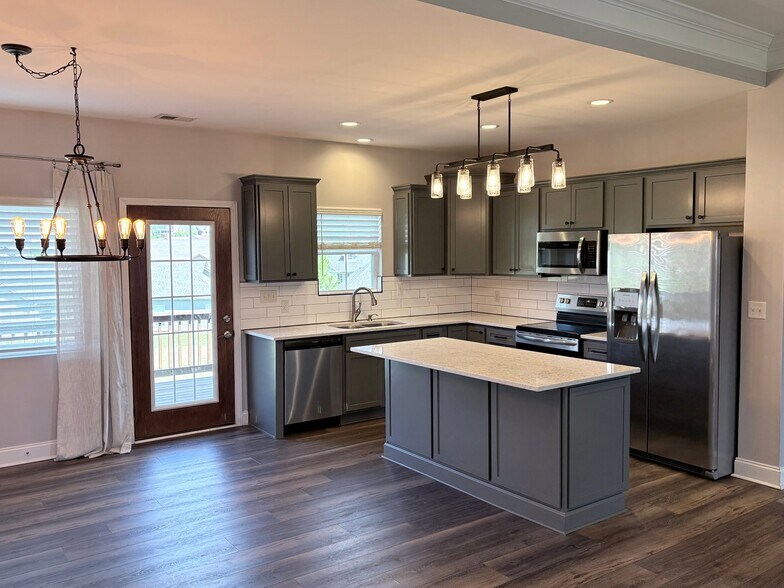 Building Photo - 2883 Alden Glenn Ct