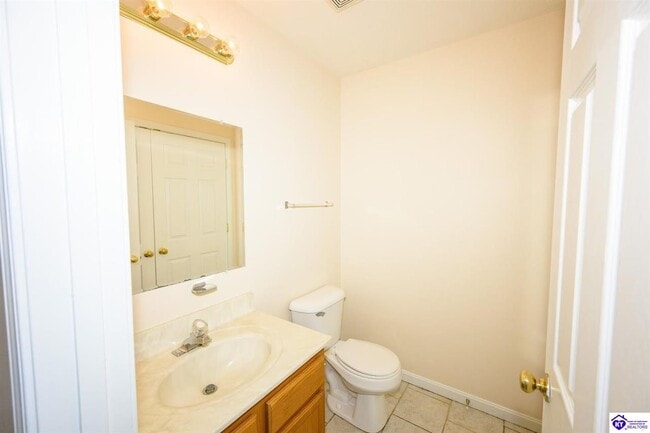 Building Photo - 132 Pointers Ct