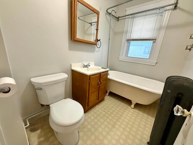 Building Photo - 12 Keenan St