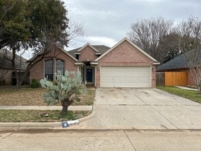 Building Photo - 9091 San Joaquin Trail