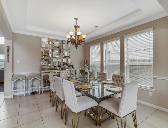 Building Photo - 4919 Blackwater Ln