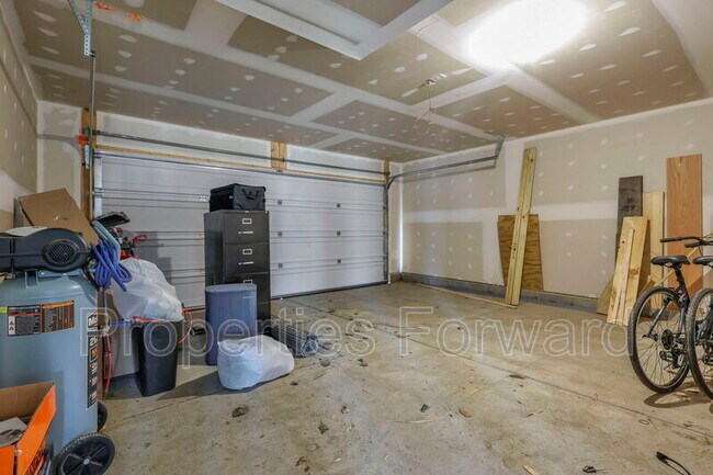 Building Photo - 21 Thurber Rd