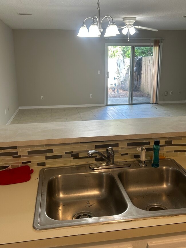 Building Photo - 5813 Liska Dr